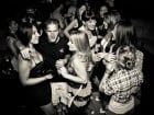 Distracţie în Club Seven