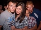 Distracţie în Club Seven