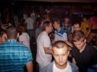 Distracţie în Club Seven
