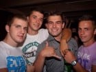 Distracţie în Club Seven