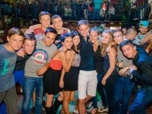 Distracţie în Window Pub