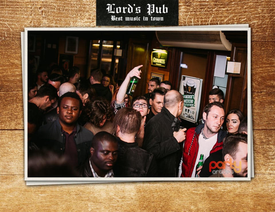 Distracție la Lord's, Lord's Pub