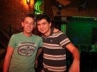 Distracţie şi veselie în Club Downtown