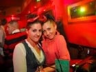 Distracţie şi veselie în Club Downtown