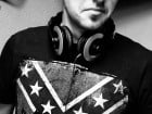 DJ Cristiano la butoane în Chanson