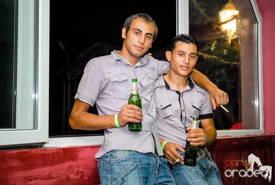 Dj Toorbo & Dj Acca, Royal Party House