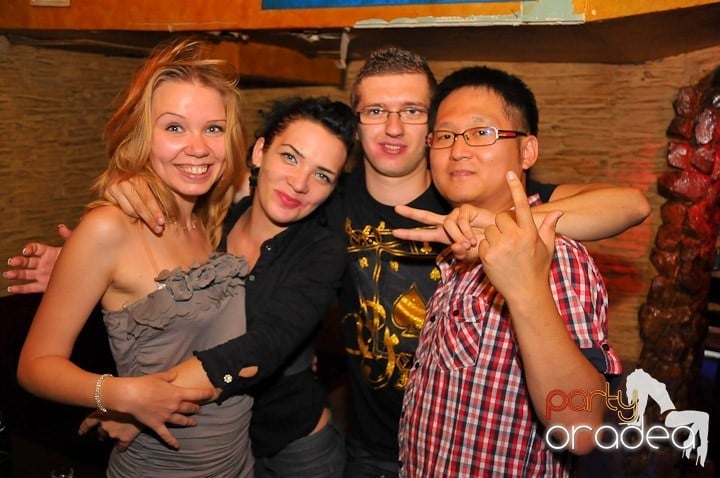 Downtown weekend, 
