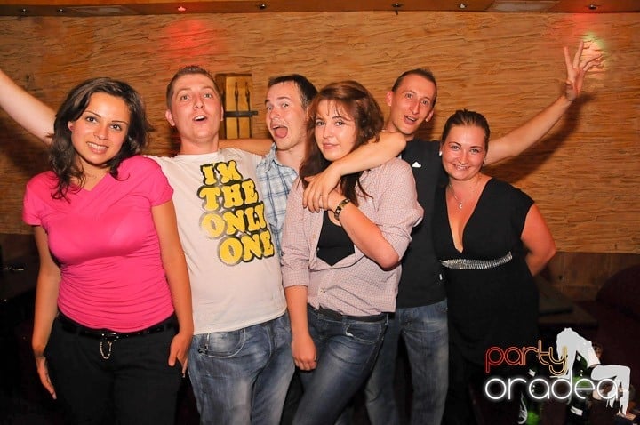 Downtown weekend, 