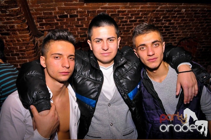 Escape Club joi seara, 