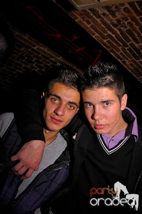 Escape Club joi seara, 