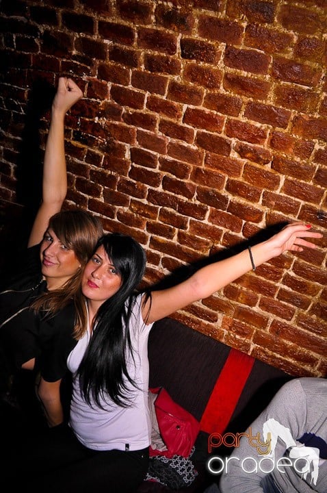 Escape Club joi seara, 