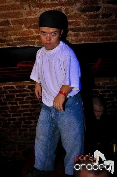 Escape Club joi seara, 