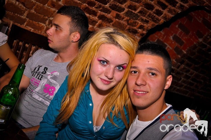 Escape Club joi seara, 
