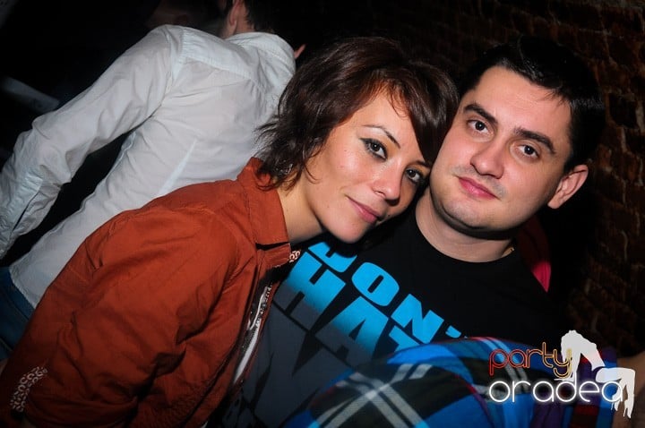 Escape joi seara, 
