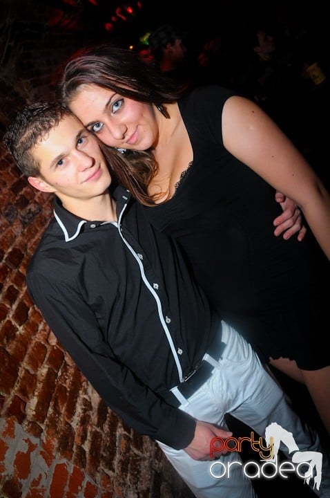Escape joi seara, 