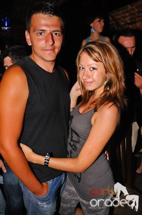 Escape Party, 