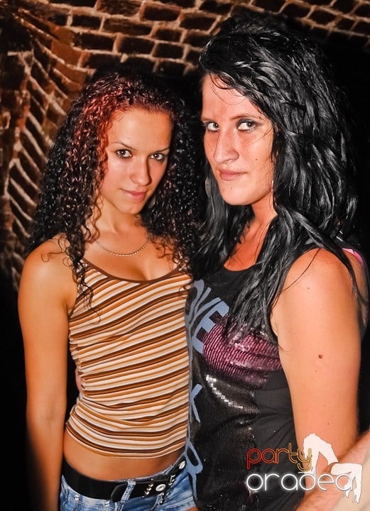 Escape Party, 
