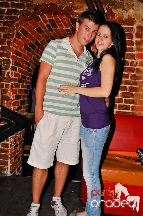 Escape Party, 