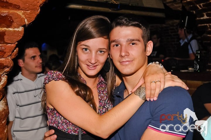 Escape Party, 