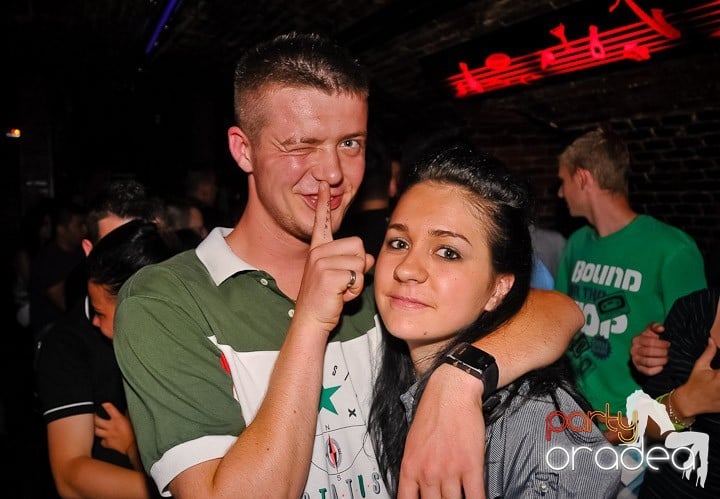 Escape Party, 