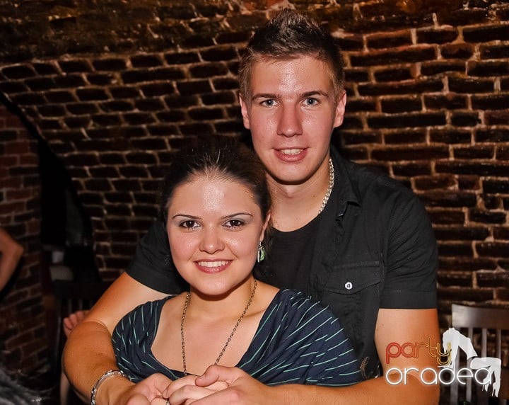 Escape Party, 