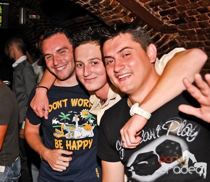 Escape Party, 