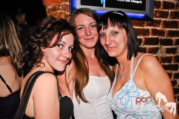 Escape Party, 