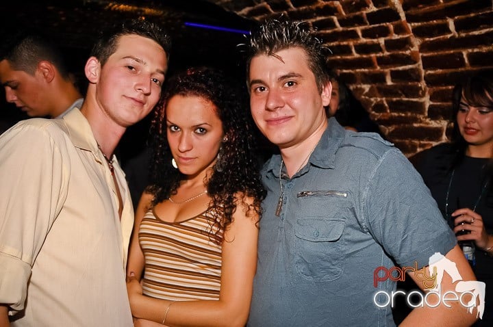 Escape Party, 