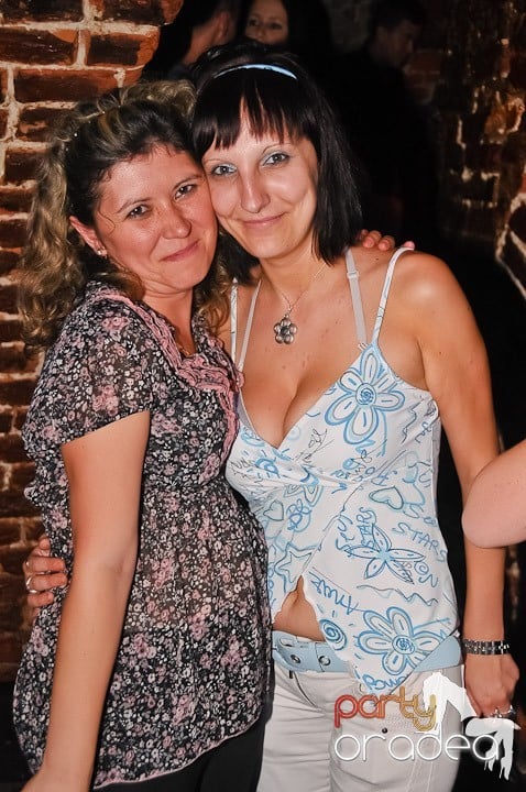 Escape Party, 