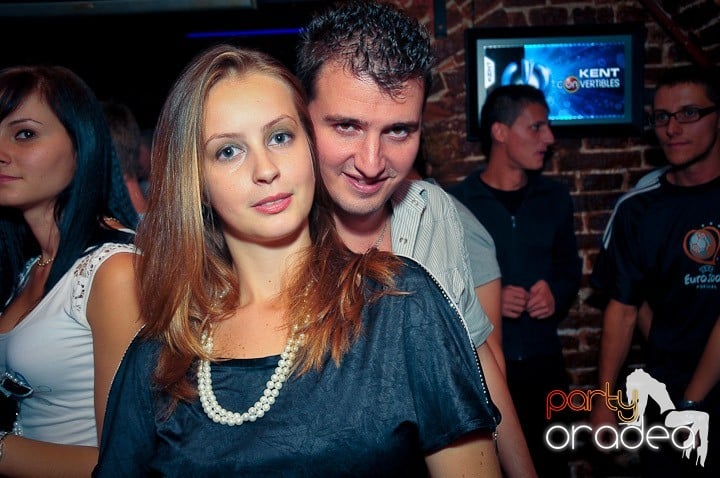 Escape seară de seară,