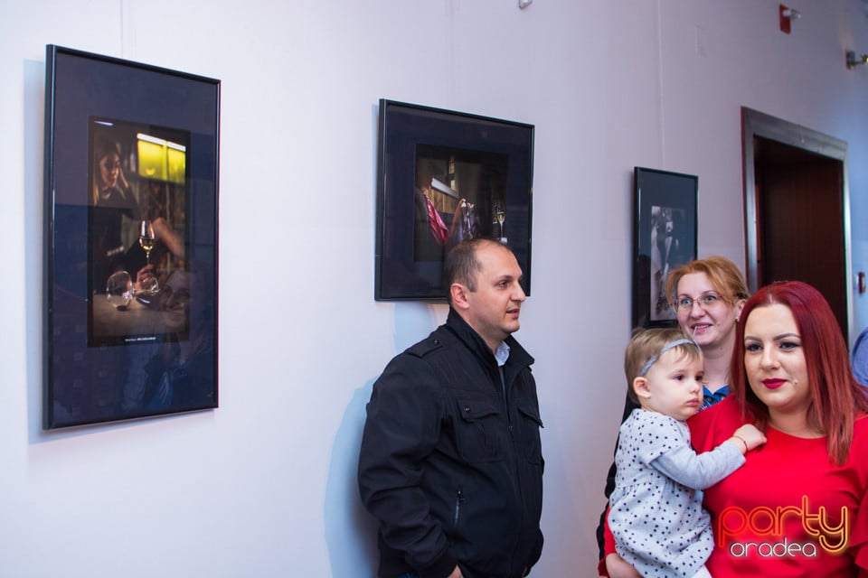 Expoziție de Fotografie, Cursuri De Fotografie Cu Adela Rusu