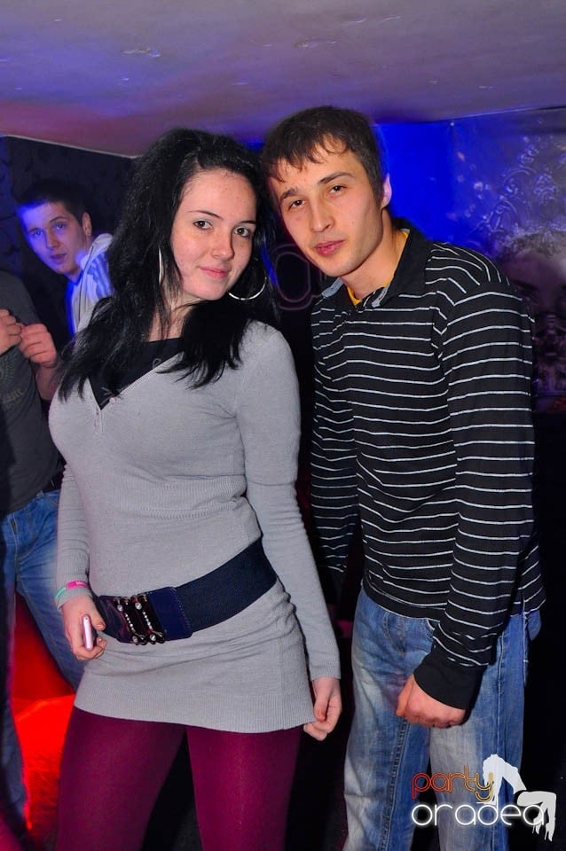 Finest House And Party Music în Club Atti's,