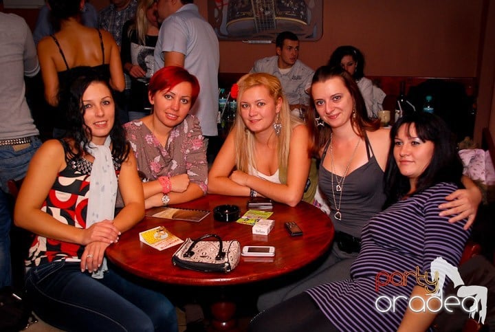 Flirt Night Party în Chanson, sâmbătă,