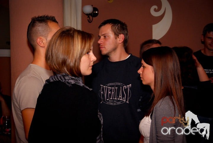Flirt Night Party în Chanson, sâmbătă,