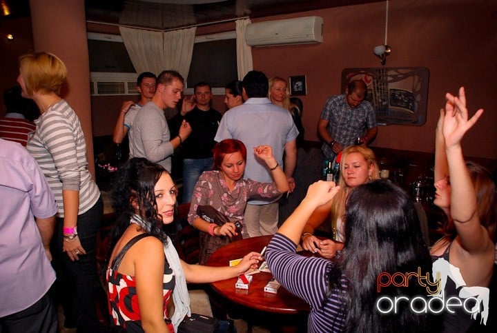 Flirt Night Party în Chanson, sâmbătă,