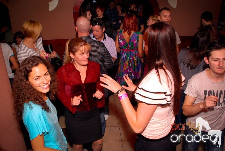 Flirt Night Party în Chanson, sâmbătă,