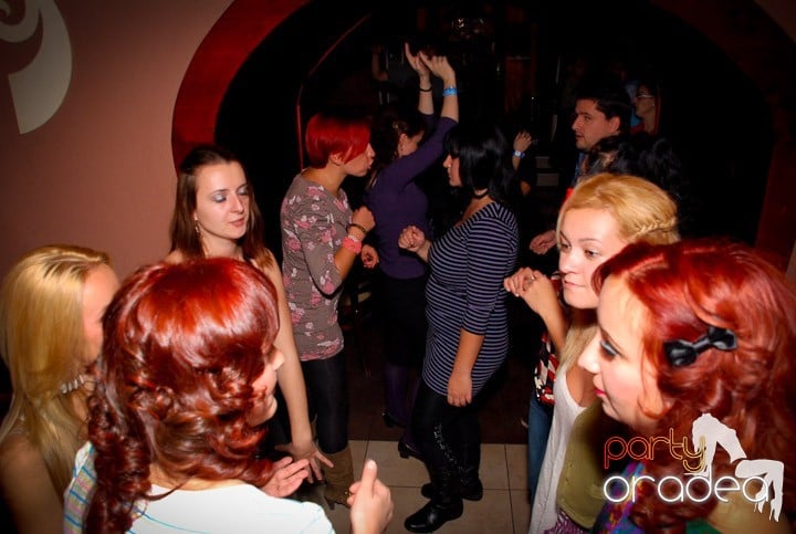 Flirt Night Party în Chanson, sâmbătă,