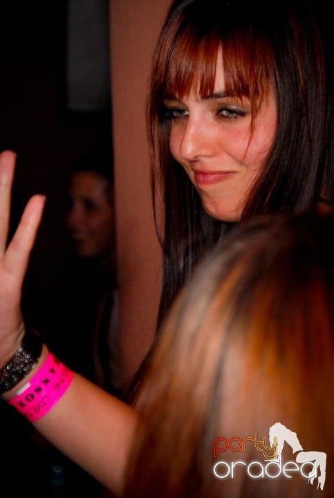 Flirt Night Party în Chanson, sâmbătă,