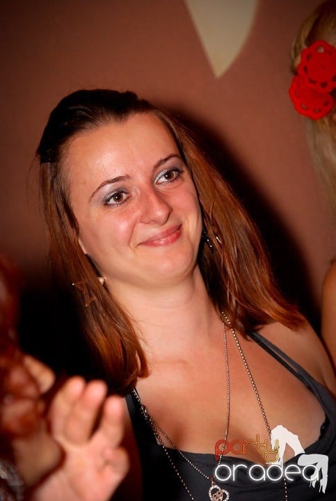 Flirt Night Party în Chanson, sâmbătă,
