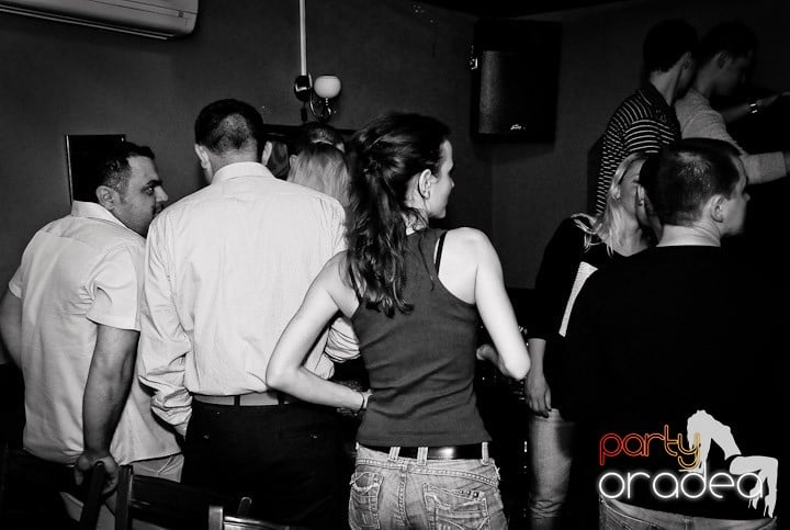 Flirt Night Party în Chanson, sâmbătă,