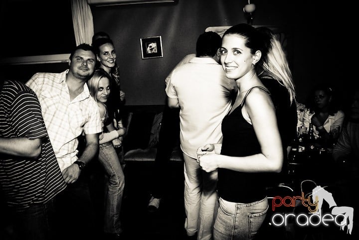 Flirt Night Party în Chanson, sâmbătă,