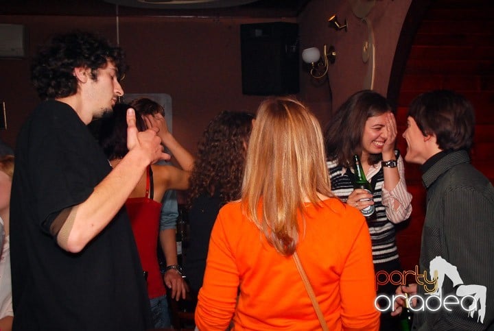 Flirt Night Party în Chanson, 