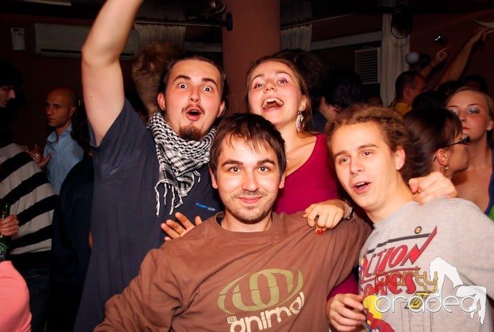 Flirt Night Party în Chanson, 