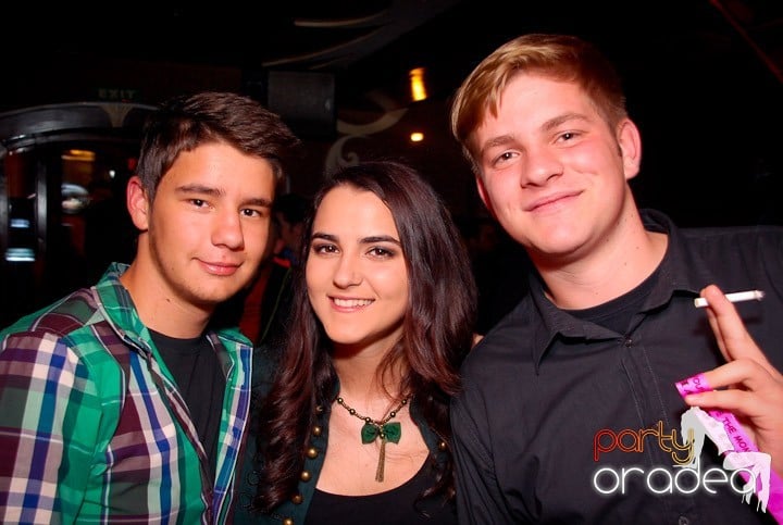Flirt Night Party în Chanson, 