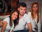 Friday Fun în Kadó Cafe