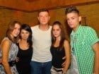 Friday Night Fever în Downtown