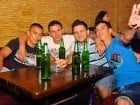 Friday Night Fever în Downtown