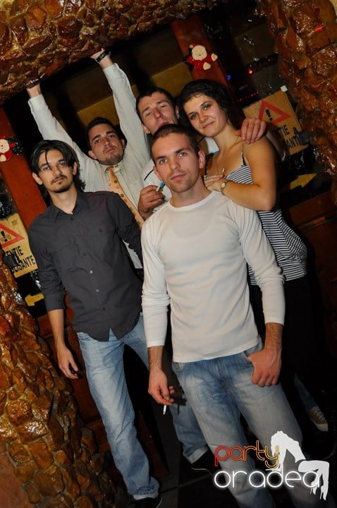 Friday Night Party, 