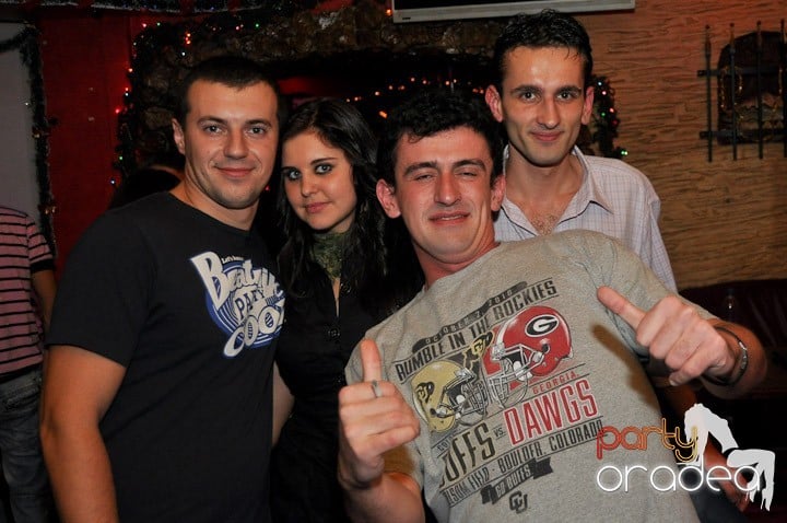 Friday Night Party, 