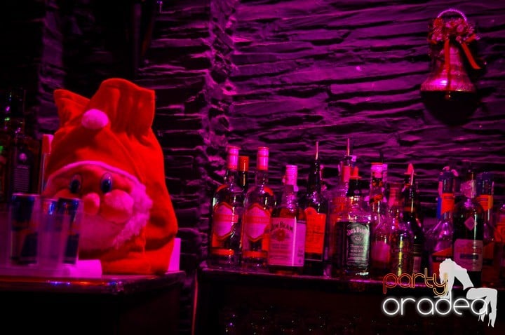 Friday Night Party, 